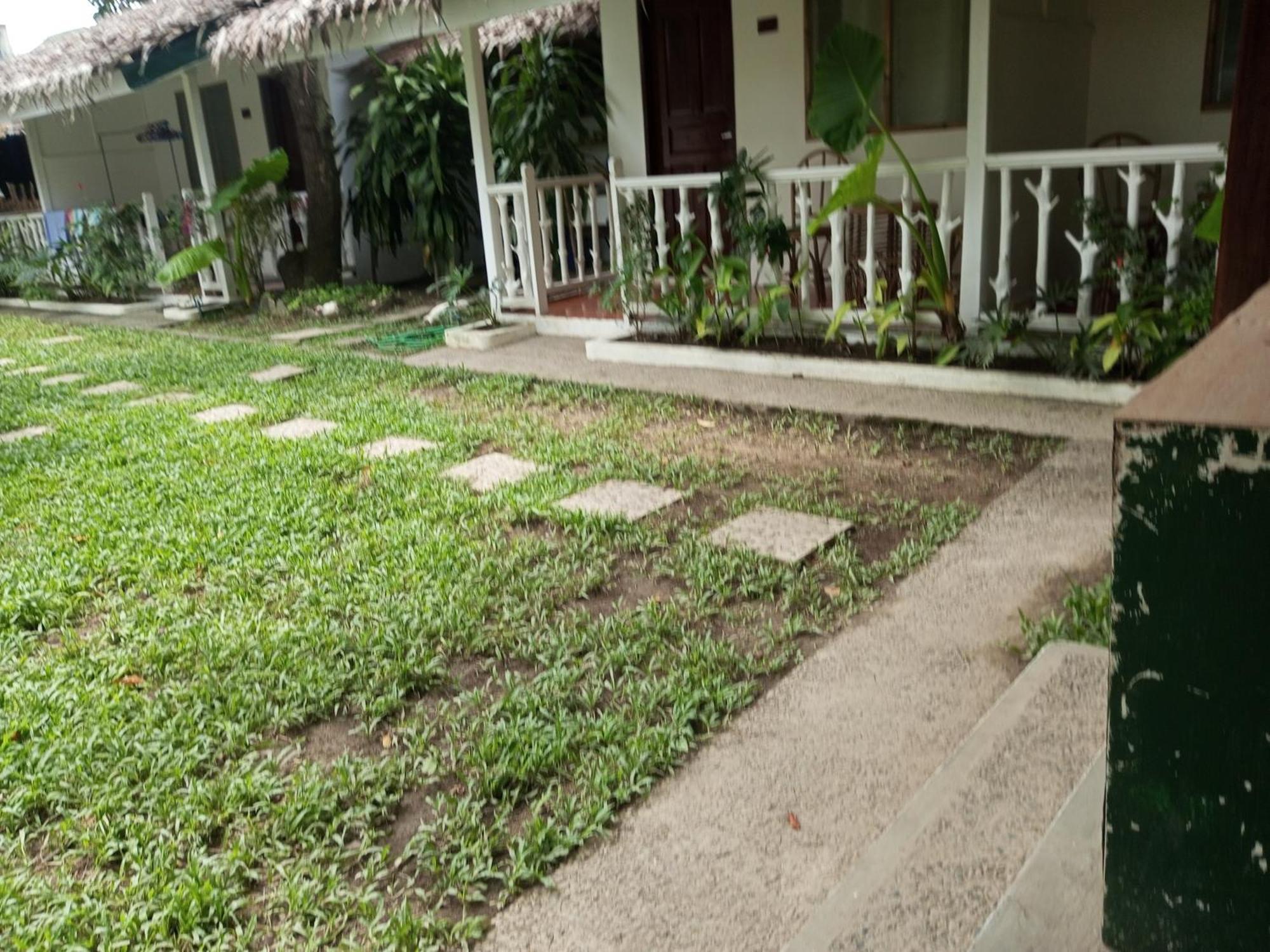 Laluna Cottages El Nido Room photo